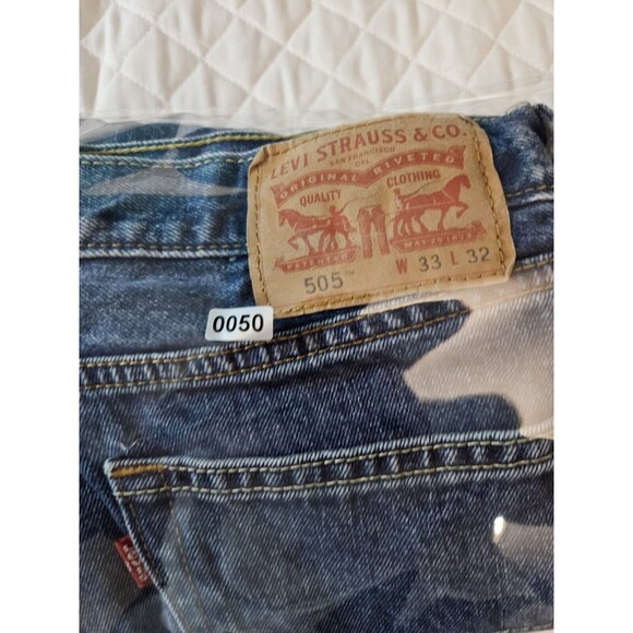 Levis Jeans Mens 505 33x32 Regular Straight Blue Denim Original - Picture 4 of 4